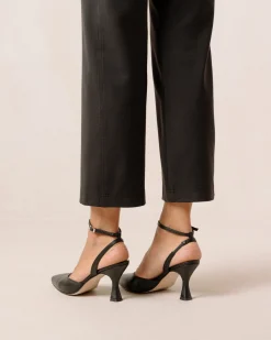 Cinderella Black Leather Pumps