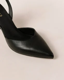Cinderella Black Leather Pumps