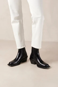 Denver Black Leather Ankle Boots