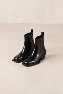 Denver Black Leather Ankle Boots