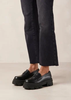 Trailblazer Black Leather Loafers