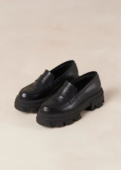 Trailblazer Black Leather Loafers