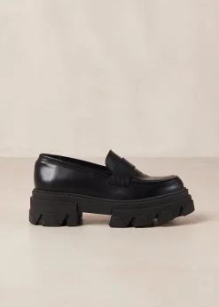 Trailblazer Black Leather Loafers